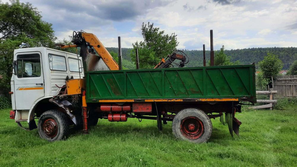 Camion Roman basculabil forestier