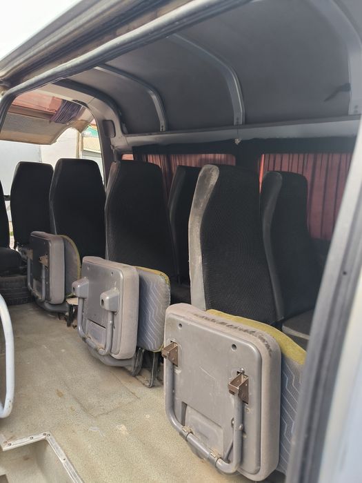 Ниссан урван 2004 года 15 мест