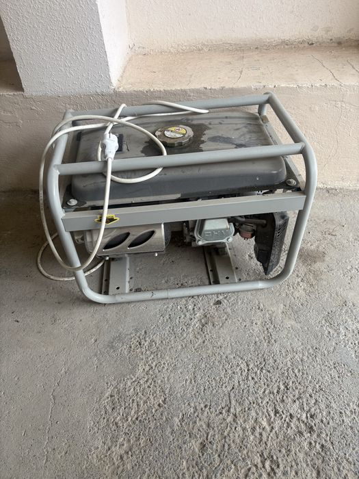 Generator  Генератор