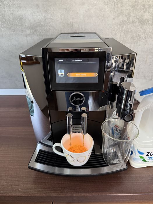 Espresor expresor automat tonomat de cafea Jura impresa S8