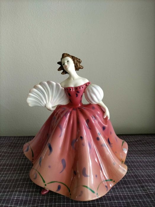 Порцеланови статуетки Coalport  & Royal Doulton