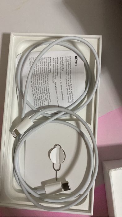 iPhone 11 есть гарантия