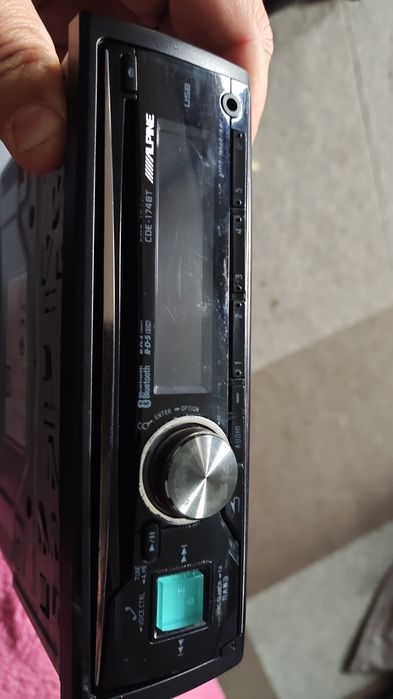 Player auto Alpine CDE-174BT - bluetooth, aux, usb