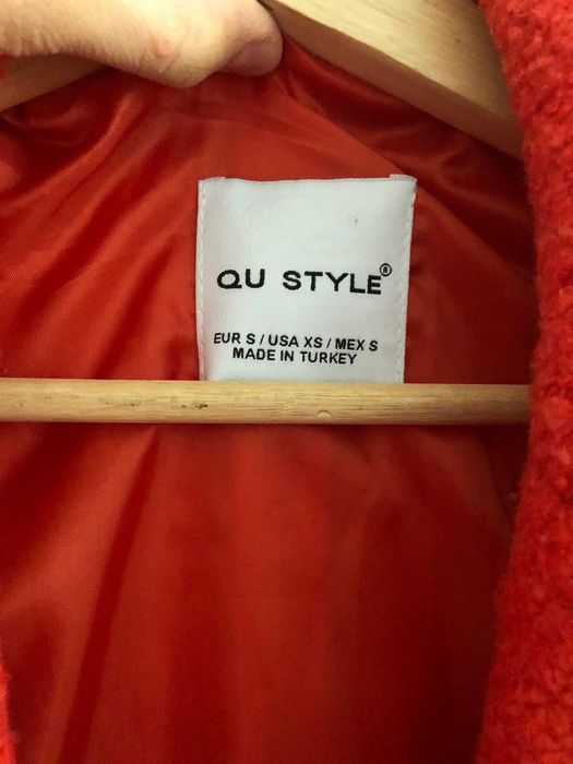 Продавам дамско палто и яке С&А