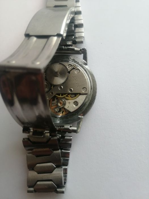 Ceas mecanic Raketa made în URSS