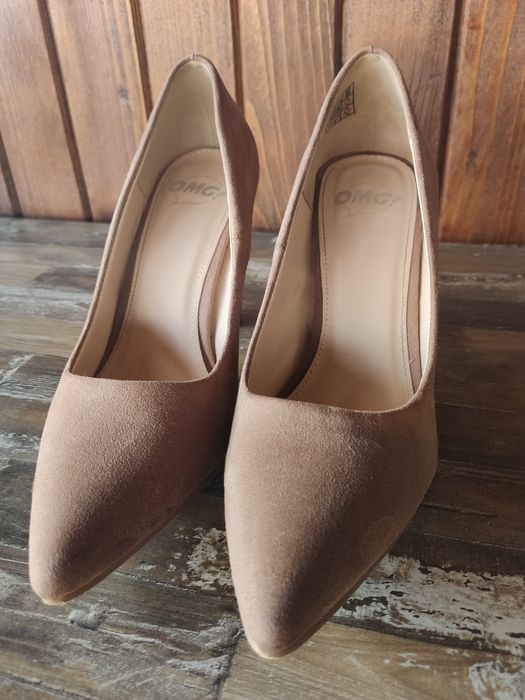 Pantofi nude marimea 39