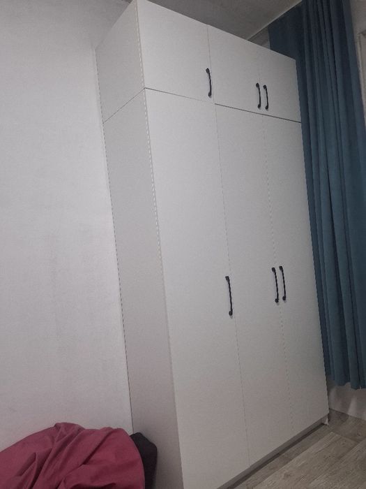 Продам шкаф для одежды