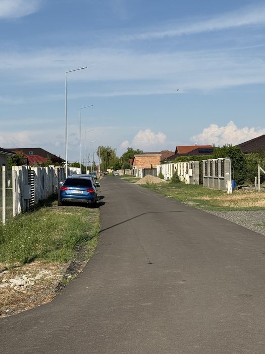 Ofer apre vanzare teren intravilan la intrare in Vetis ( loc de casa )