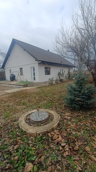 Casă de vânzare Vadu Moldovei Suceava