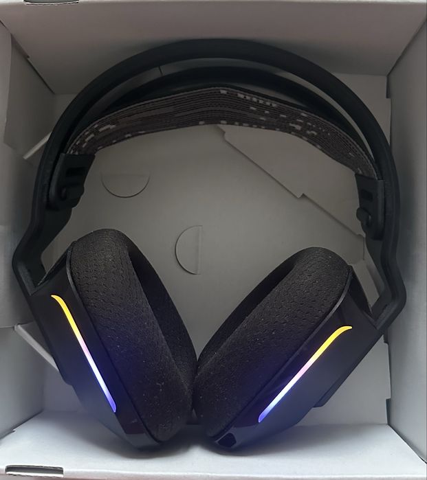 Logitech g733 геймърски слушалки bluethooth