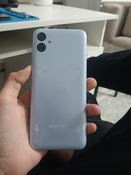 Samsung  a04е идеальный состаяние да