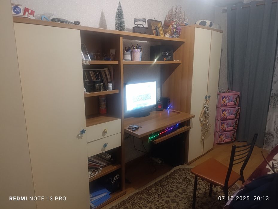 Продам детскую стенку