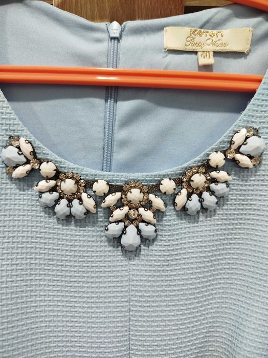 Платья на праздник, выпускной