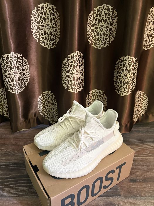 Vand yezzy 350 noi