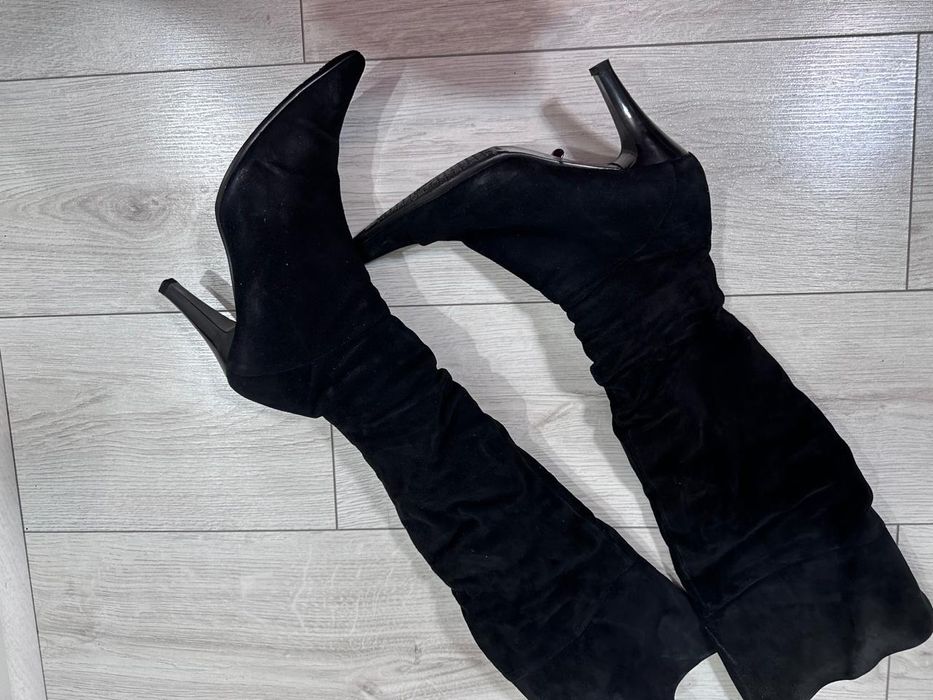 Продам женские сапоги