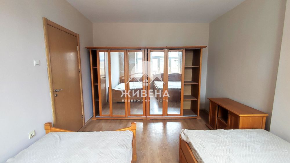 Продава се Тристаен апартамент в Варна, Център - 120 кв.м за 1567 €/кв.м - Снимка #8