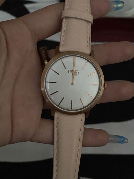 Ceas de dama , Henry London