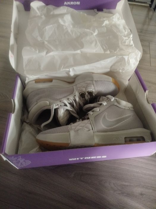 Lebron witness VII