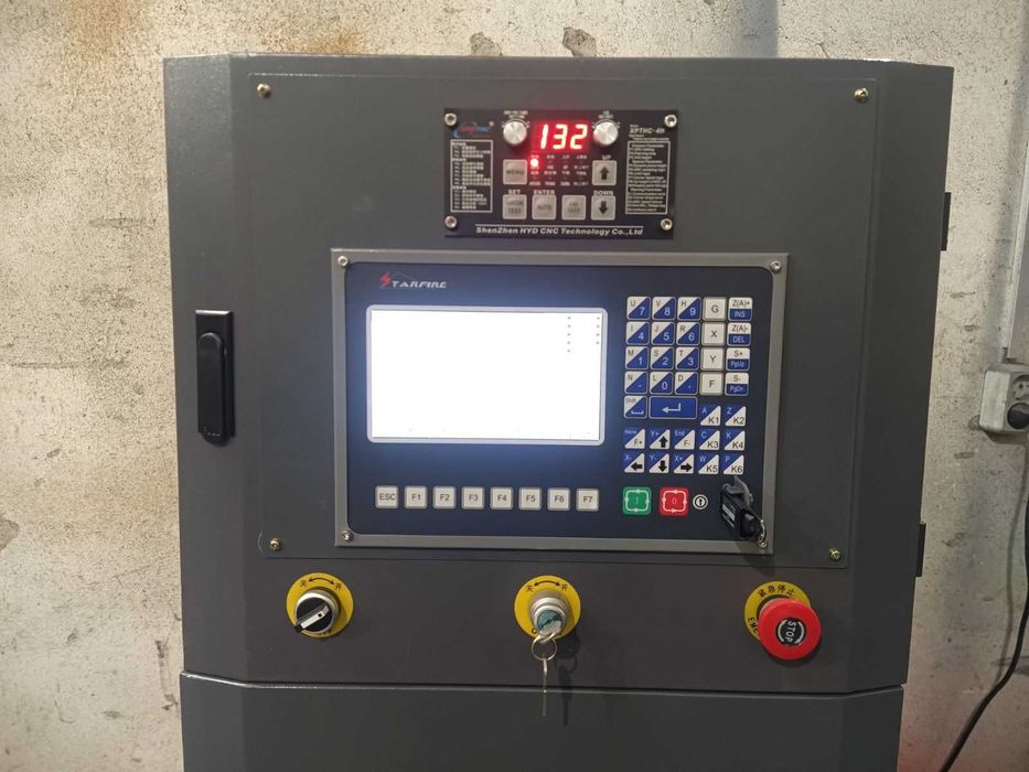 CNC машина за плазмено рязане RB1530