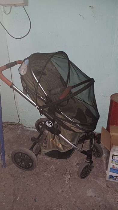 Продам детскую коляску
