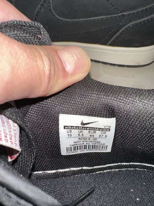 Продам кроссовки 43 размер