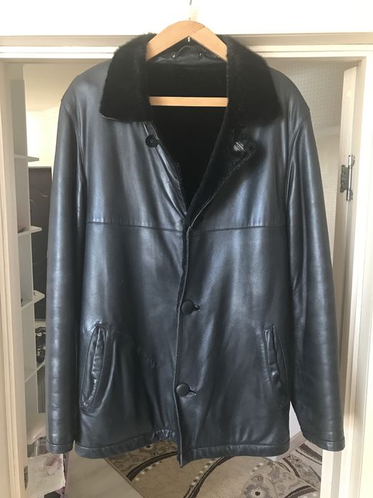 Продам мужскую кожанную дубленка