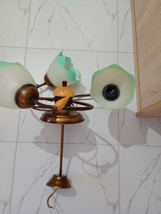 Продавам полюлей