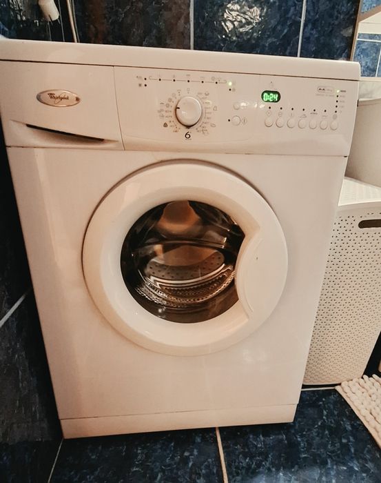 Masina de spalat rufe Whirlpool