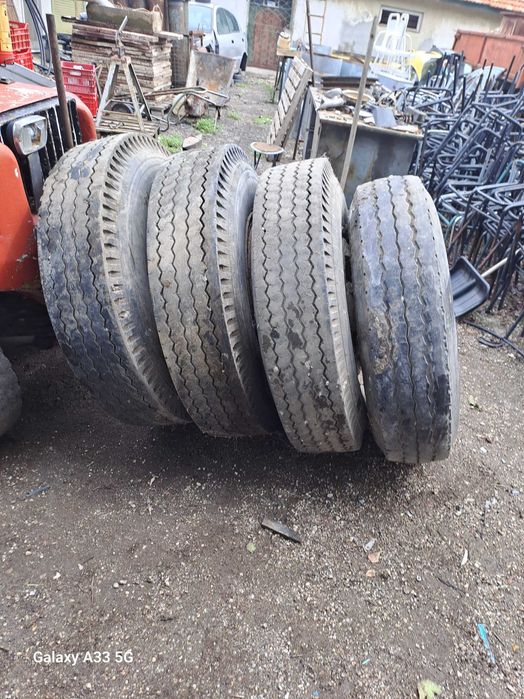 джанти 22.5 х 9.00 и гуми за камион 385/65/22,5 - 215/75 R 17.5