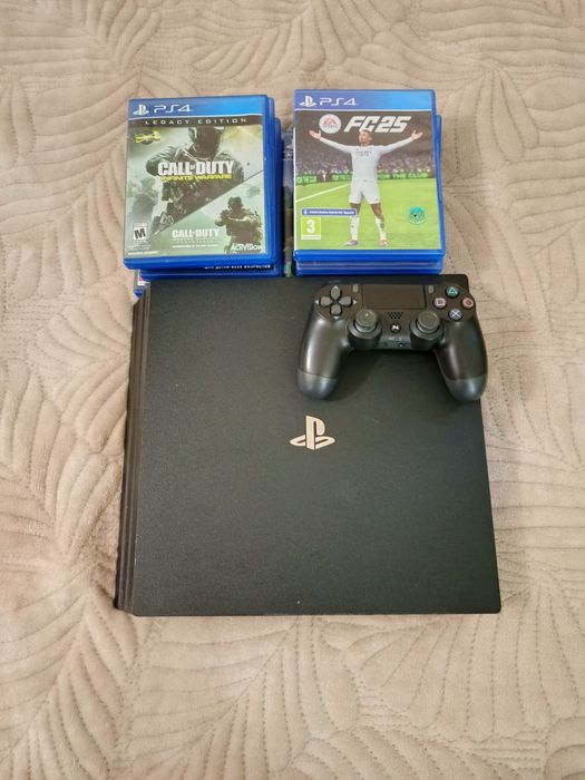PlayStation 4 Slim