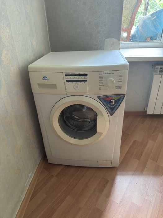 Продам стиральную машину