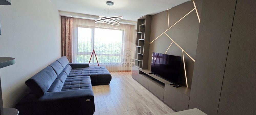 Продава се Тристаен апартамент в Варна, Аспарухово - 104 кв.м за 2116 €/кв.м - Снимка #2