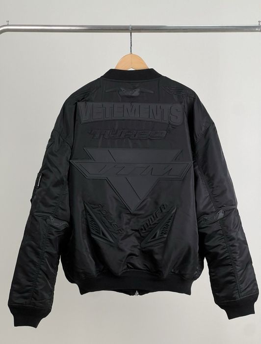 Vetements racing bomber