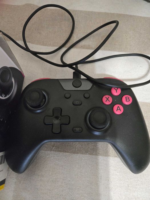ЧИСТО НОВ Геймърски Контролер EasySMX X05  PC, Nintendo Switch,