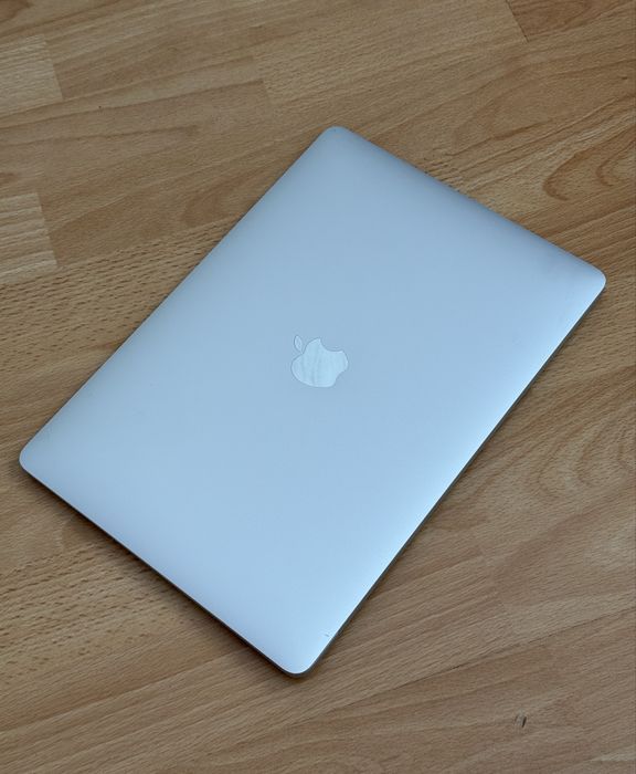 MacBook AIR M1 256 gb - 2021, 149 cicluri