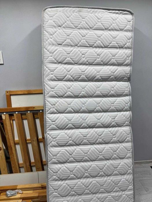 Двухярусная кровать IKEA