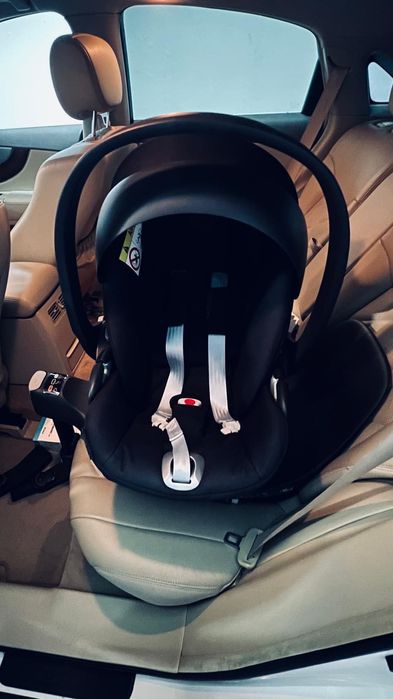 Детска количка , кош за новородено и кош за автомобил