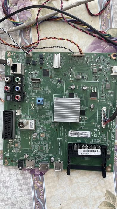 Philips 32PFH5300 на части