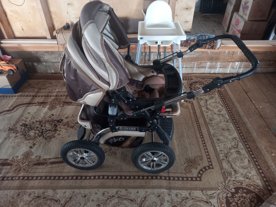 Продам коляску зима-лето