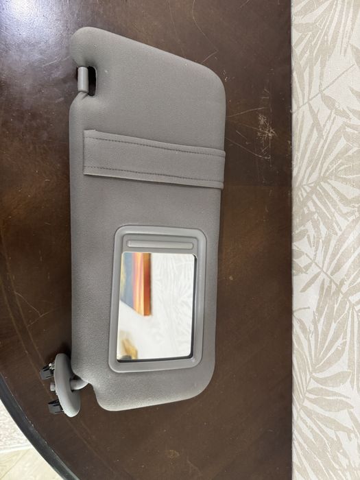 Сольнишный козирок