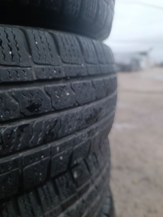 Зимни гуми за бус 215/60/15 C, ДОТ 3020