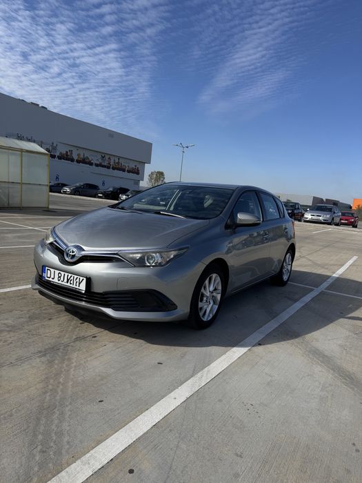 Toyota auris hybrid 2018