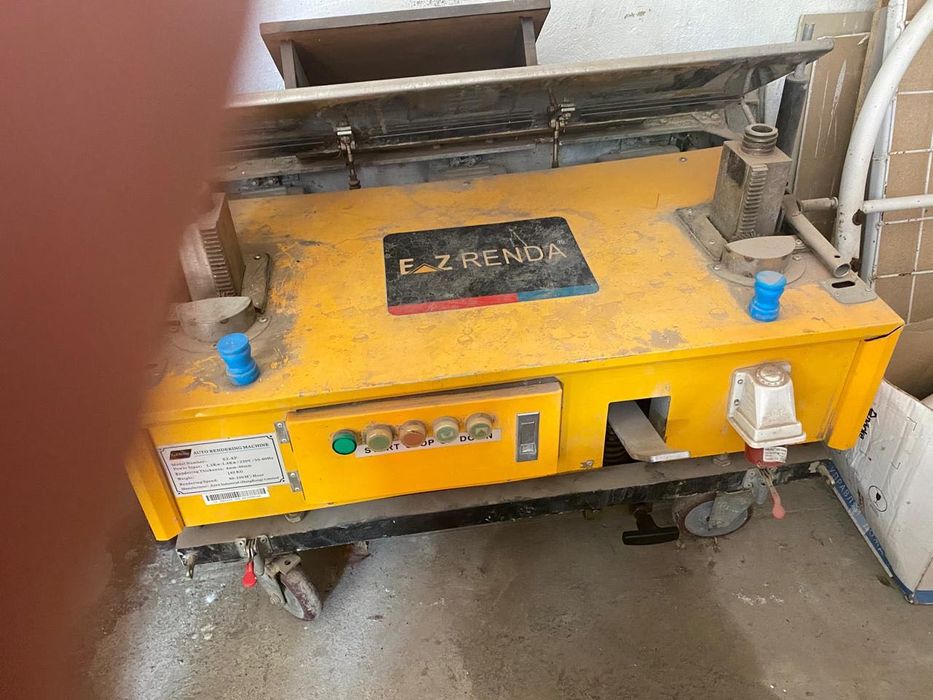 Стройтнльный инструмент для стройки