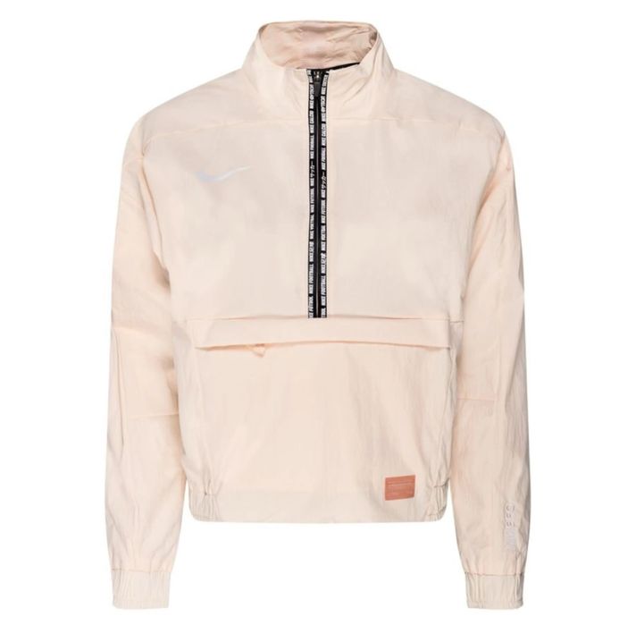 Дрехи на найк /nike