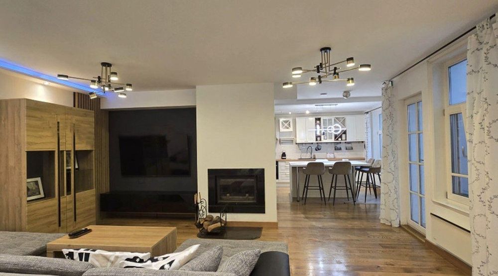 Дава се под наем Къща в София, Малинова долина - 268 кв.м за 3250 € - Снимка #2