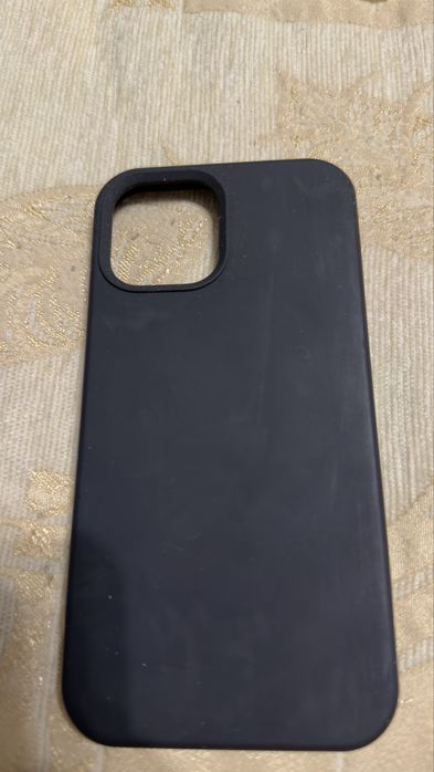 Чехлы на Iphone 12 pro max