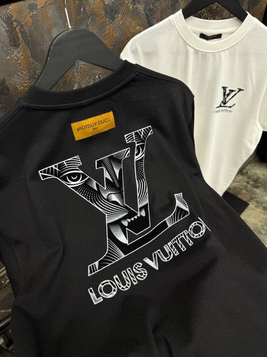 Мъжки тениски различни модели