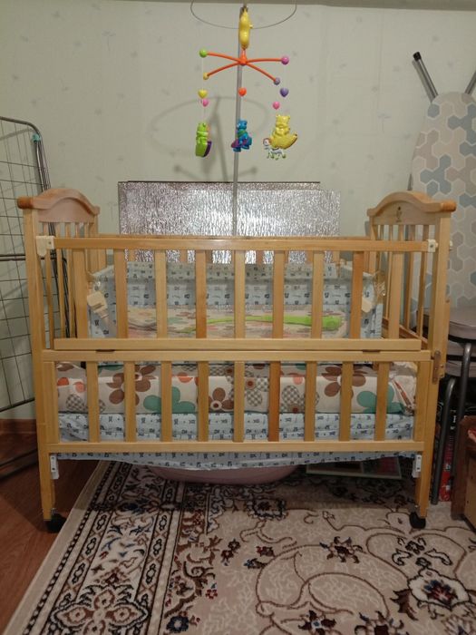 Детская кроватка 15.000