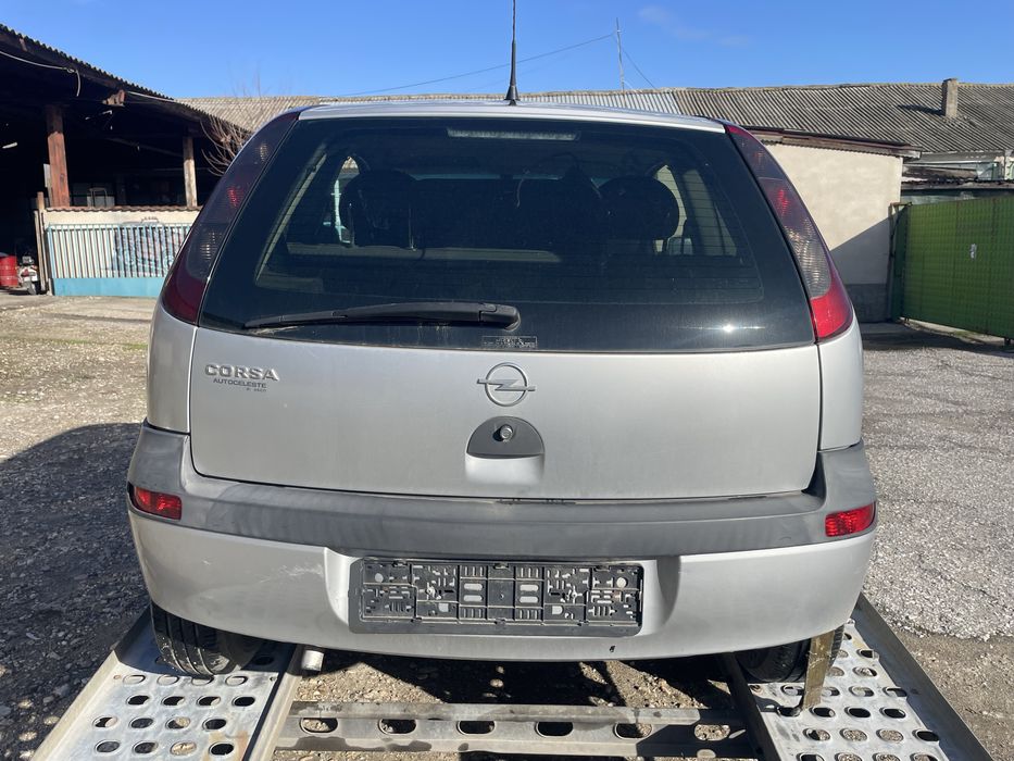Opel Corsa C 1.0 бензин на части