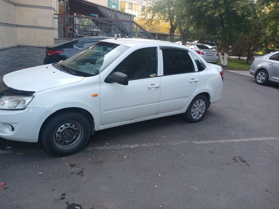 Продам Гранту не на ходу